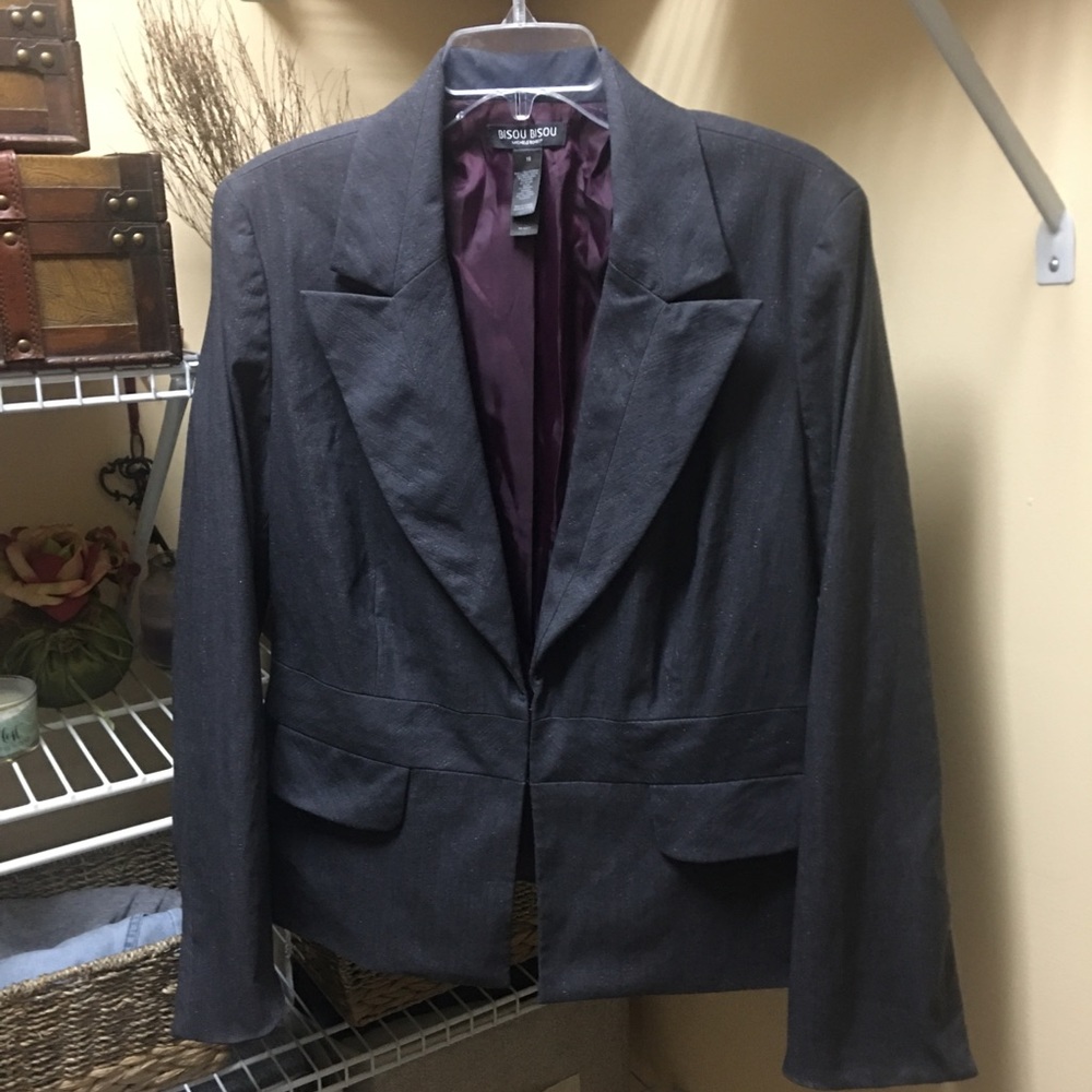 ‼️Sold‼️Bisou Bisou Grey Blazer with Silver Threading